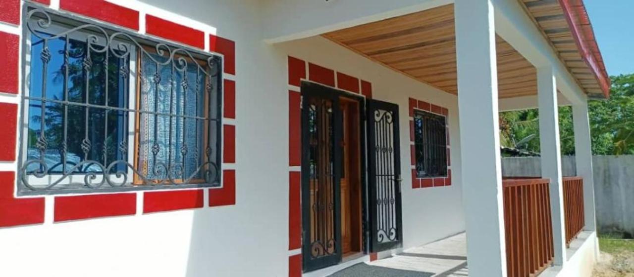 La Maison Du Voyageur Kribi Luaran gambar
